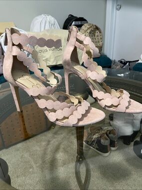 Blush color suede heels